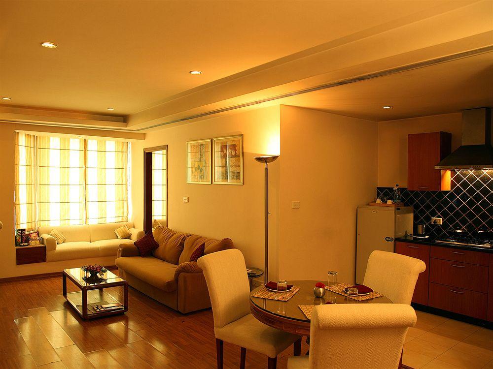 Hotel Ohris Banjara Hyderabad Exterior foto